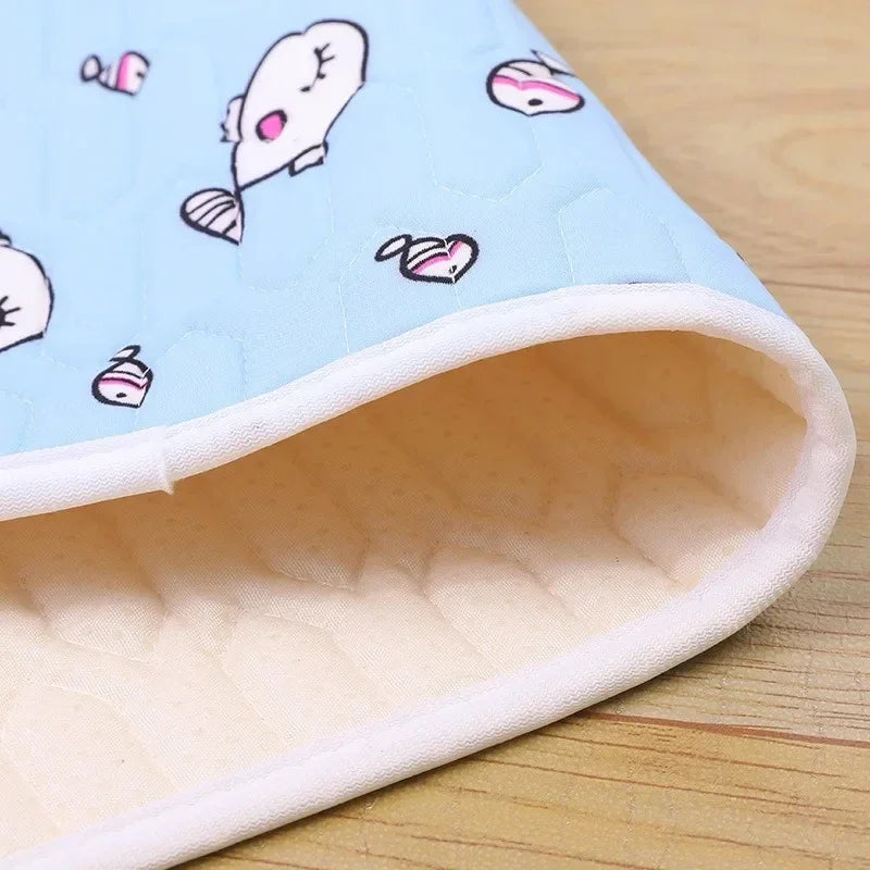Tapis rafraîchissant d'été en latex pour chat