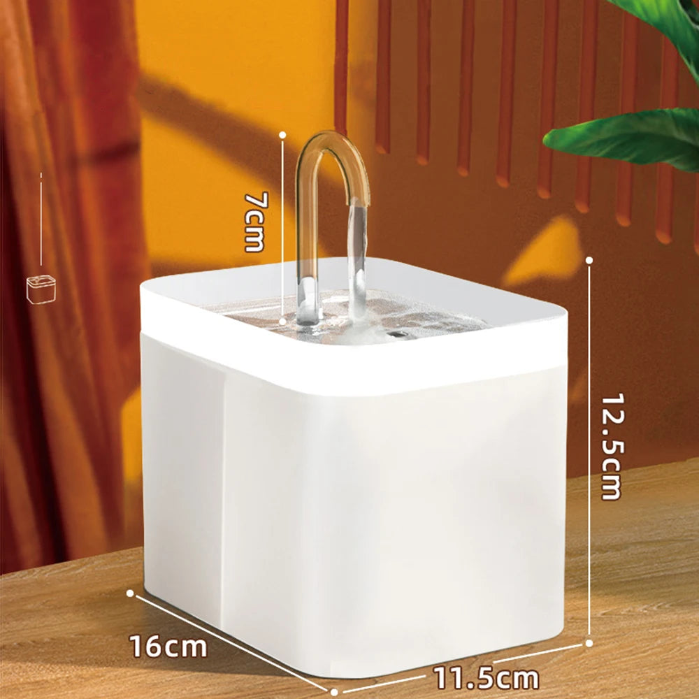 Fontaine à eau filtrante silencieuse pour chat