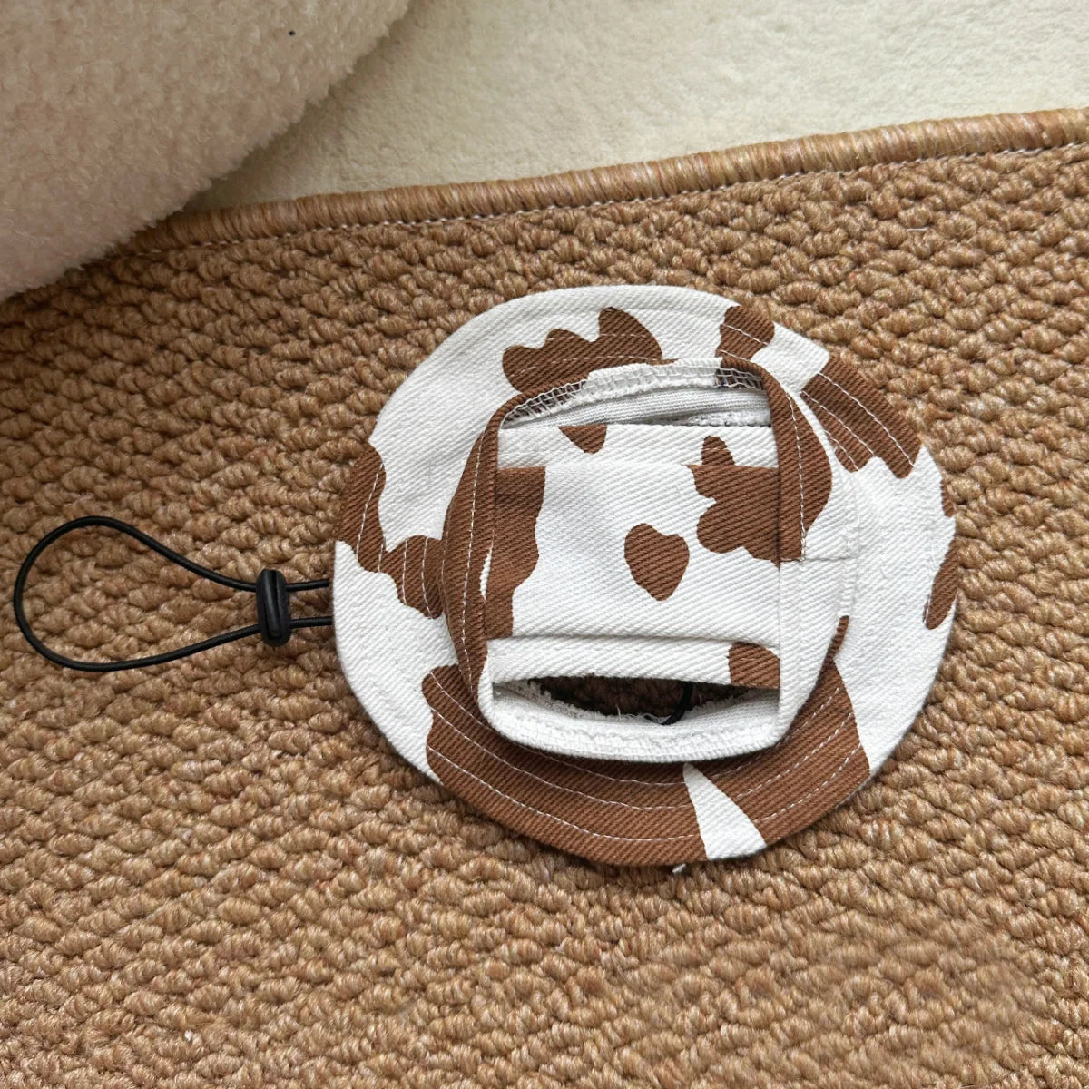 Chapeau rond tendance pour chat